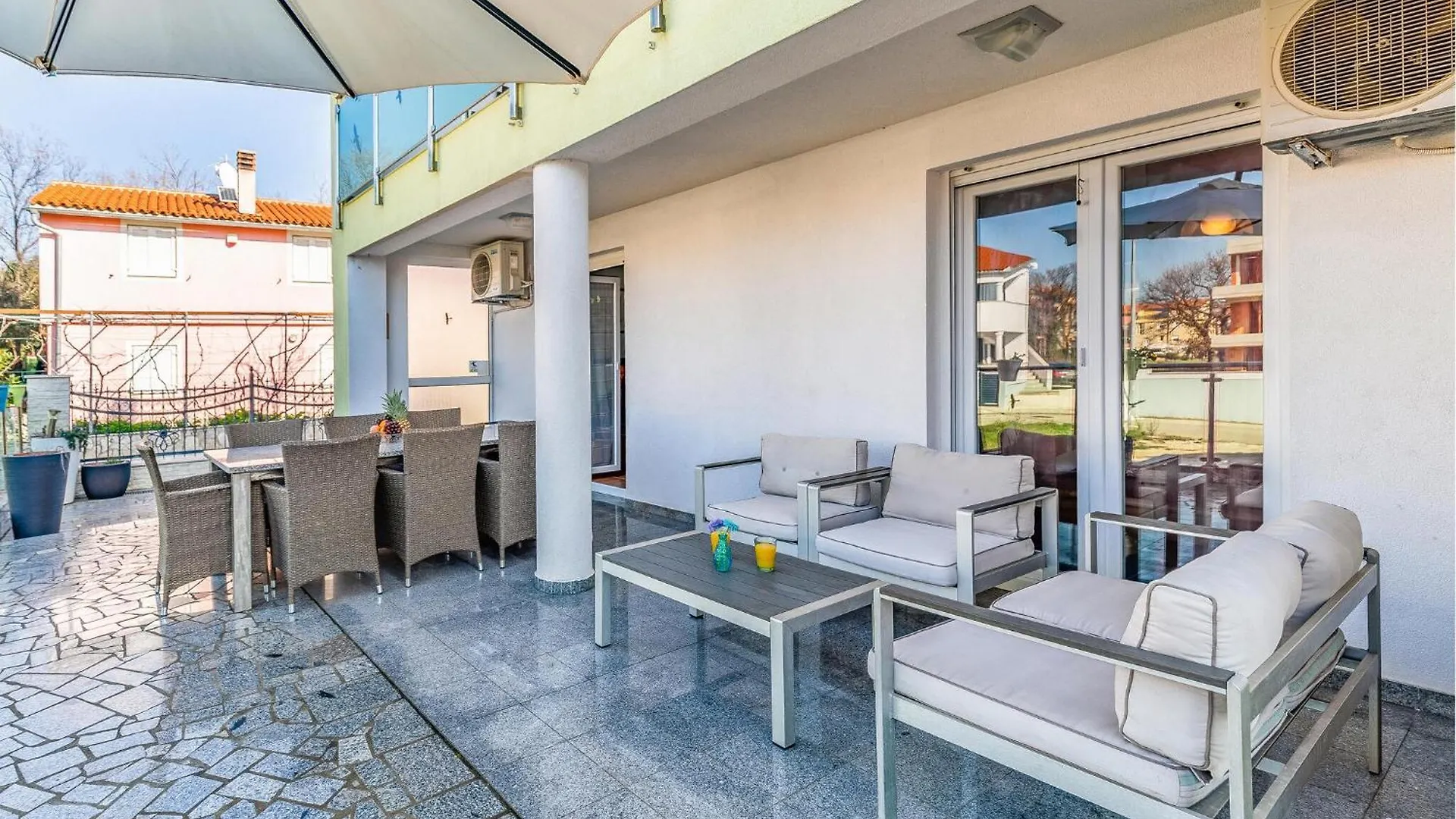 Holiday home 5 Bedroom Amazing Home In Medulin