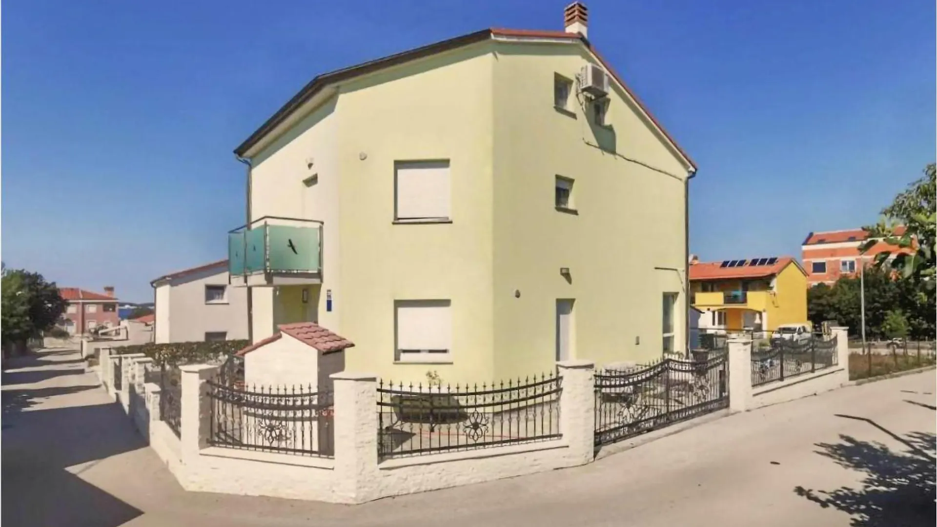 5 Bedroom Amazing Home In Medulin Croatia